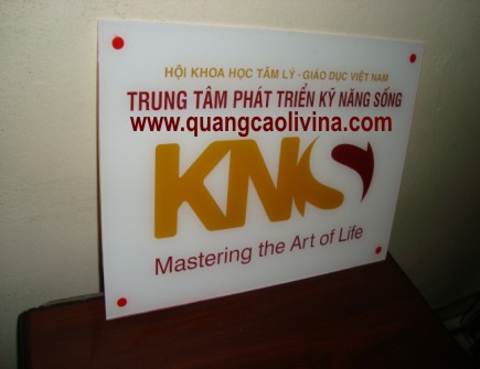 http://quangcaolivina.com/products.asp?subid=109&bien-chuc-danh.htm