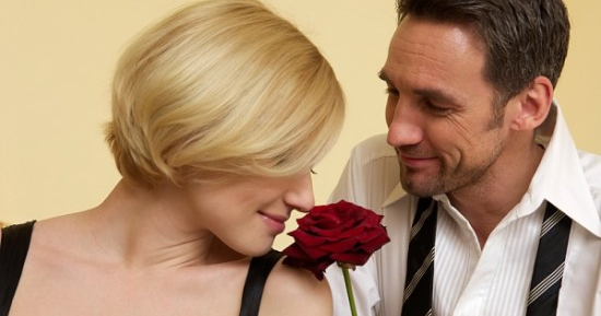 Dating mit einem einfachen reichen mädchen