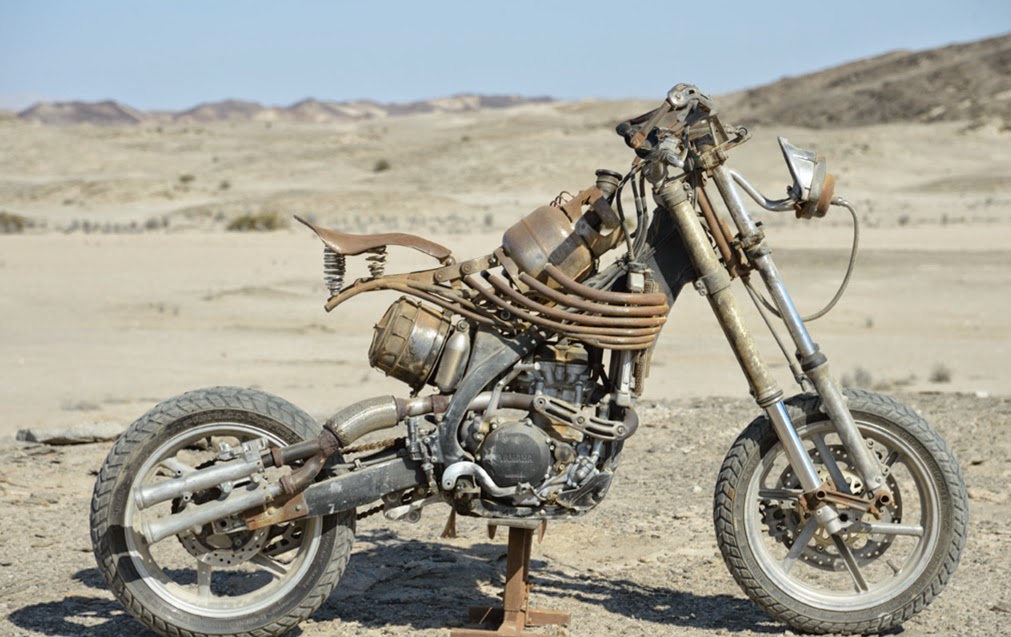 Custom_Motorcycles_Mad_Max_Fury_Road_Moto-Mucci%2B%252814%2529.jpg