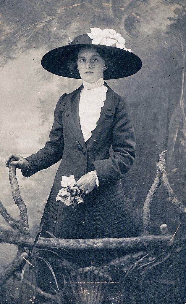 A Collection of 40 Vintage Studio Portraits of Pretty Ladies With Hats