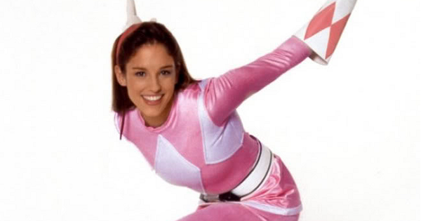 Quadrinho da Ranger Rosa irá mostrar o que aconteceu após a saída de ...