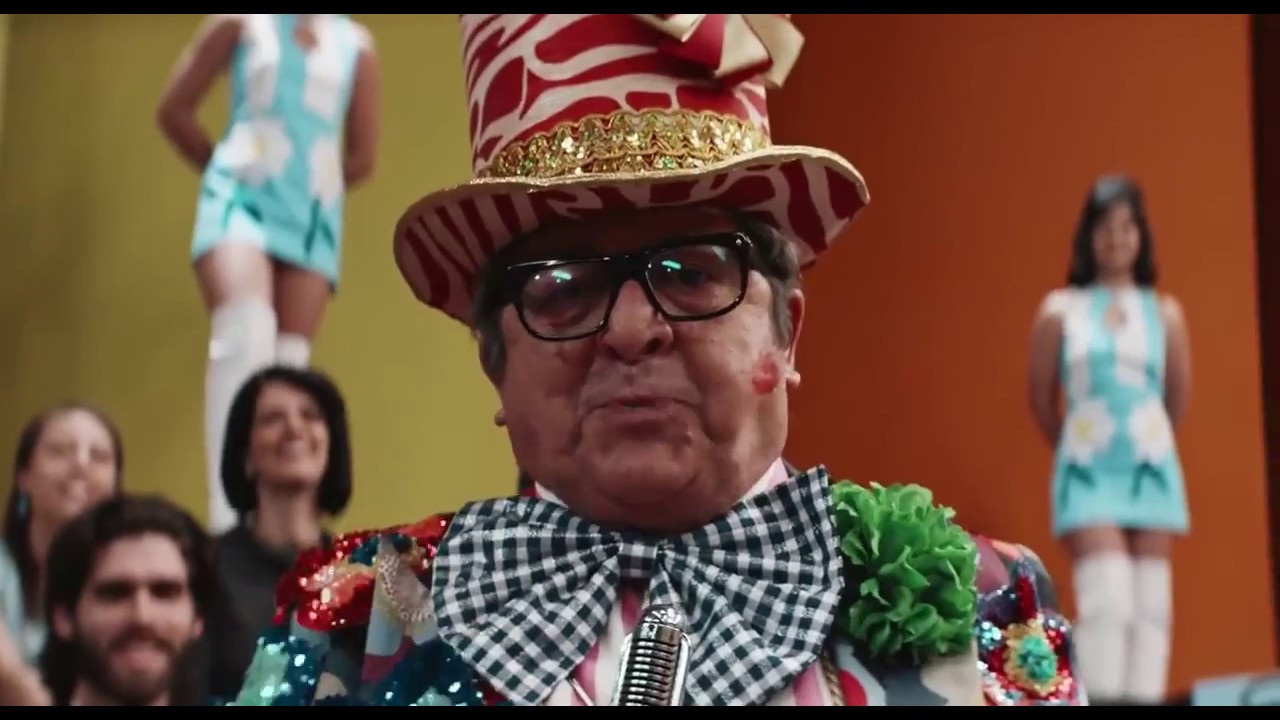 As Chacretes Lindas! Filme sobre o Chacrinha. Que decepção!