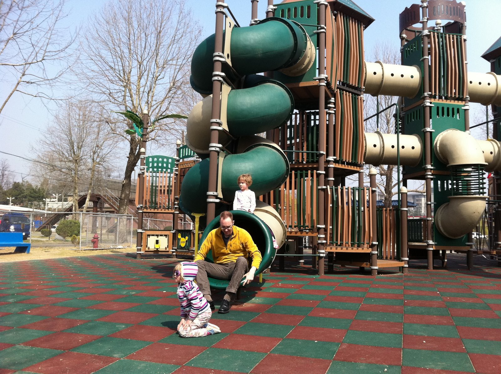 a space for Sophie & Daphne Biggest Playground Ever