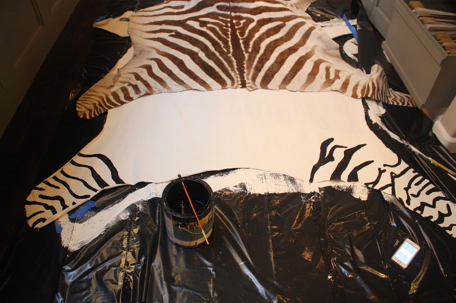 My Sweet Savannah 15 DIY faux zebra rug{thrifty thursday}