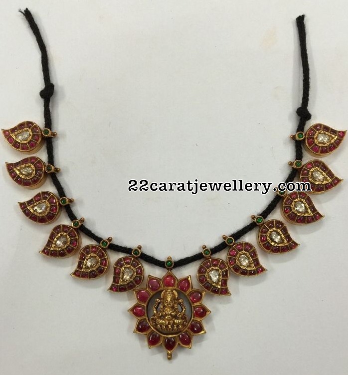 Black Thread Mango Set Black Beads Chain Jewellery Designs