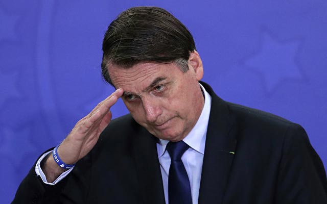 'Brasil está ao lado do povo da Venezuela', diz Bolsonaro