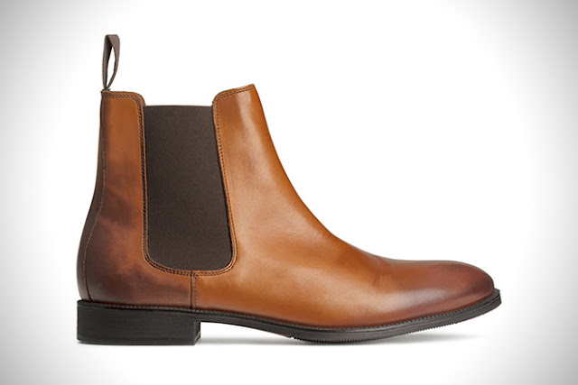 Top 4 mẫu giày da nam cao cấp đẹp cho quý ông diện đi chơi tết HM-Leather-Chelsea-Boots