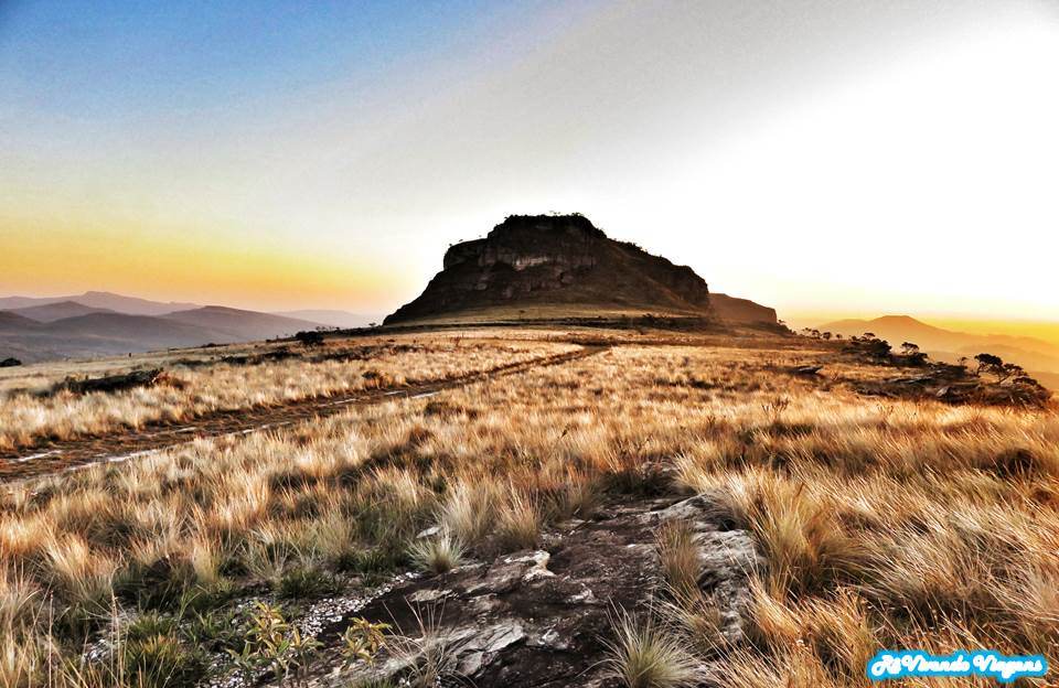 RêVivendo Viagens Pico do Cruzeiro Luminárias MG RêVivendo Viagens