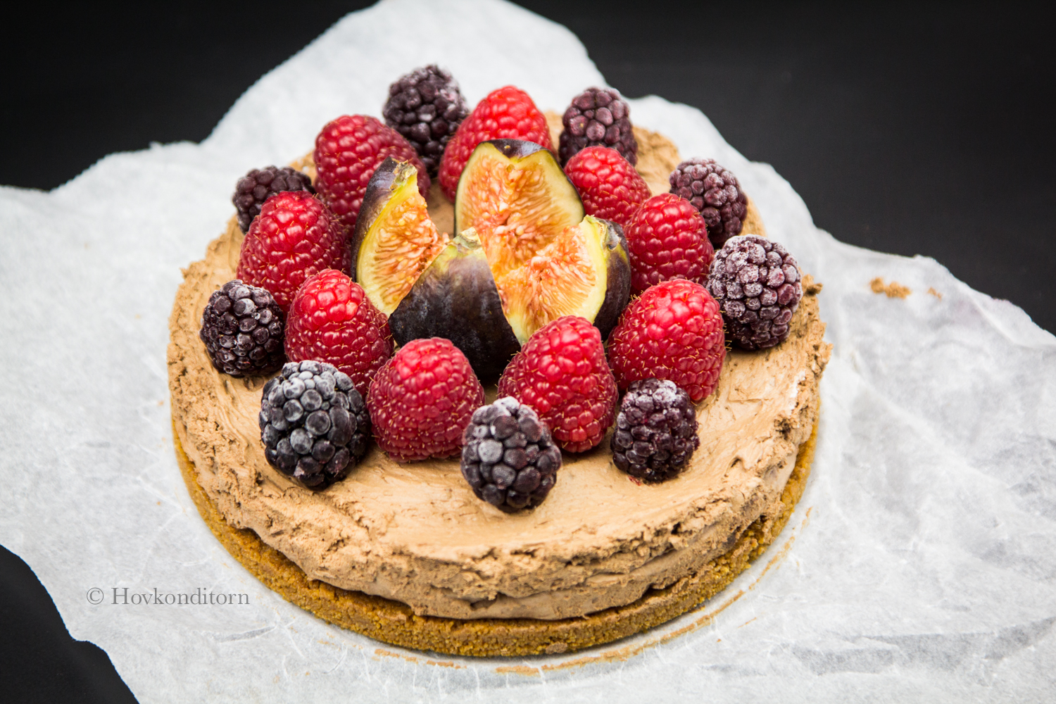 Vegan Mint Chocolate Mousse Cake