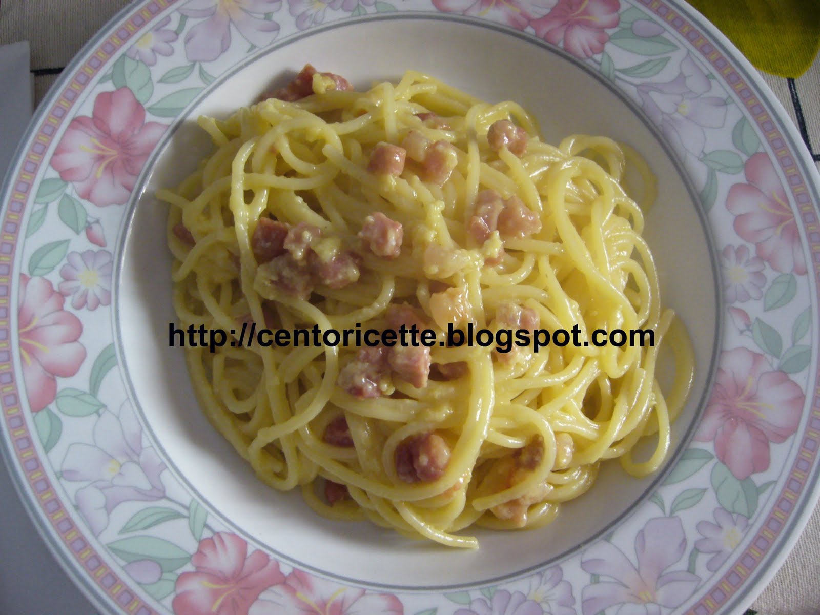 Cento Ricette Spaghetti alla carbonara alla pesarese