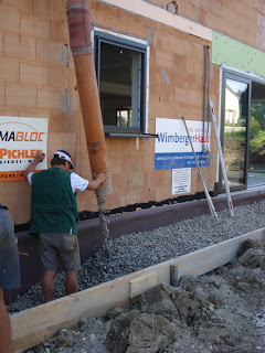Was tut sich auf Malzers Baustelle?: Terrasse und Gartenmauer