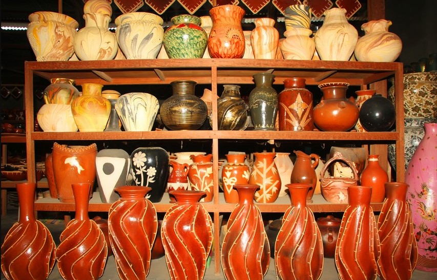 Contoh Seni Rupa Terapan Pengertian Macam Dan Jenis