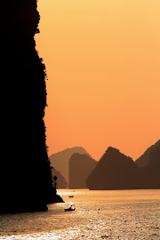Sunset Ha Long Bay