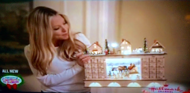 Preview + sneak peek It's A Wonderful LifeStyle: Hallmark's Christmas in Evergreen: Tidings