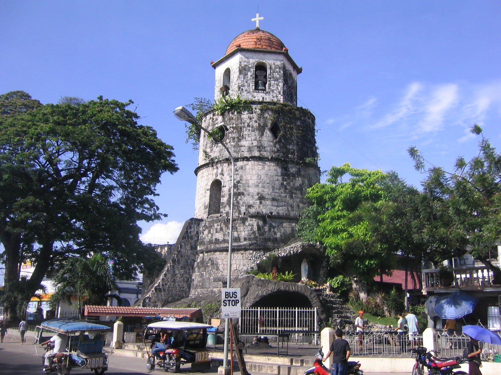 Dumaguete "The City Of Gentle People"