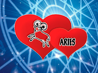 Imagen de dos corazones con el nobre de Aries y de colores rojo