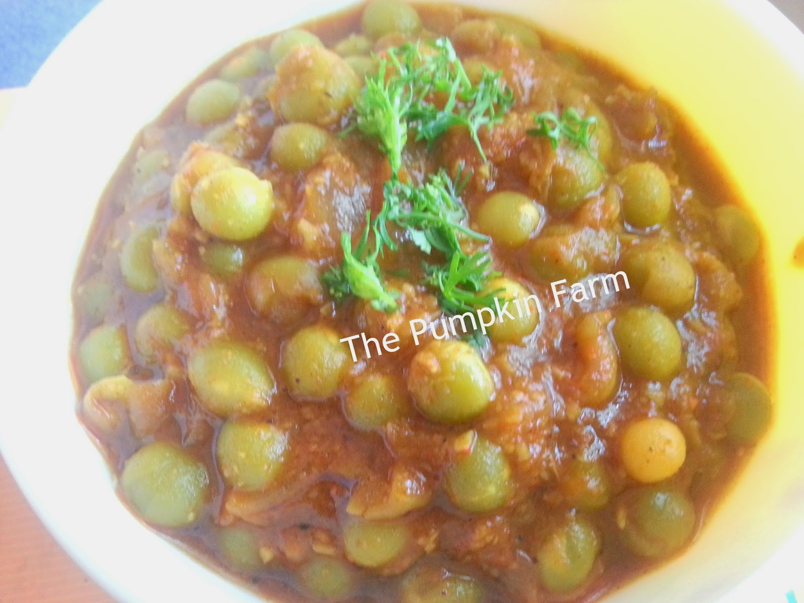 Tonak/ Goan Cuisine / Green Peas curry goan style