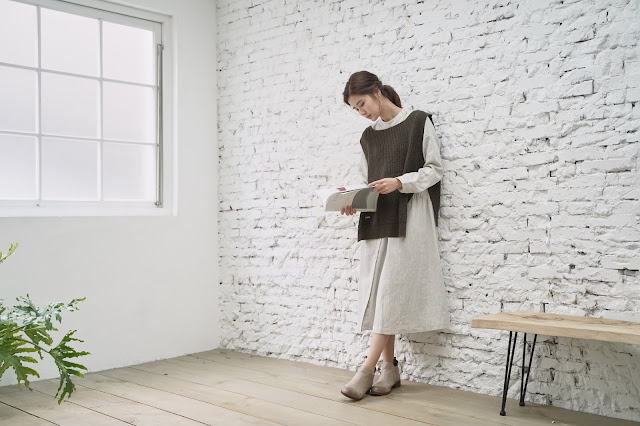 溫室花園 米線斜排釦洋裝搭配針織背心