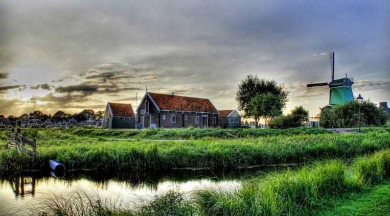 GAMBAR PEMANDANGAN ALAM DI DESA Berbagai Negara Keindahan Alami