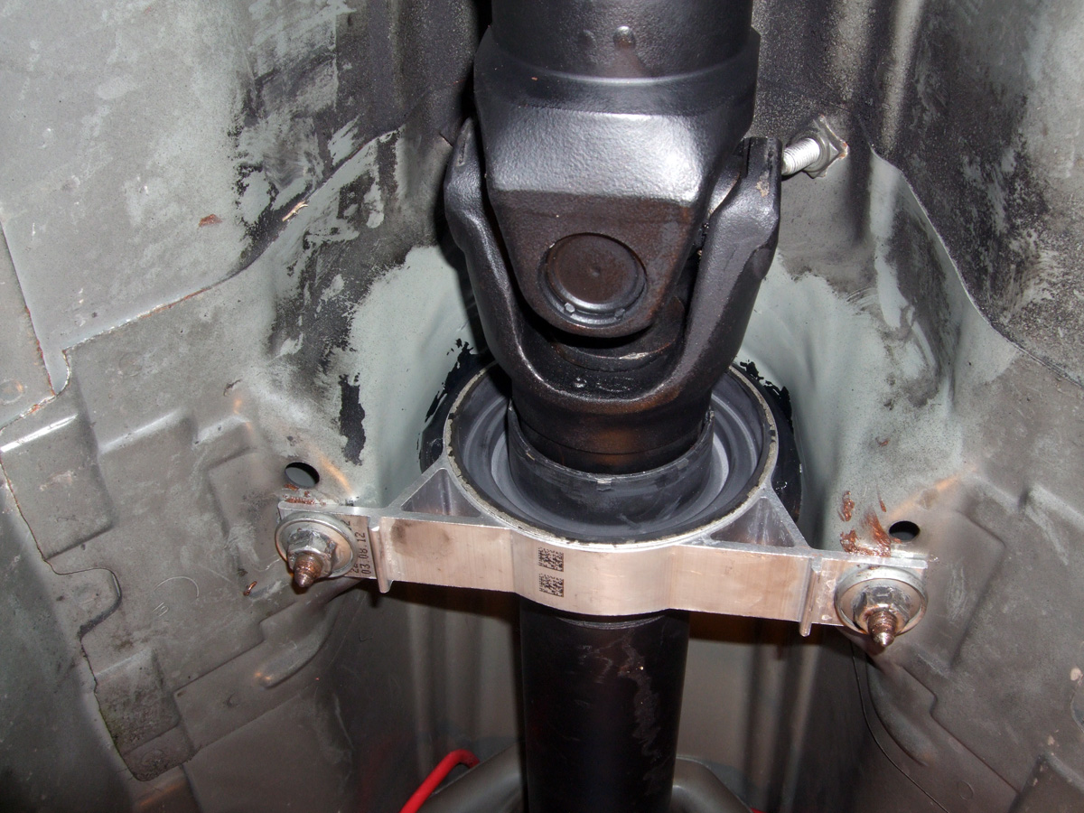 BMW E46 330d Build Blog BMW E46 Worn Propshaft Centre Bearing Replaced