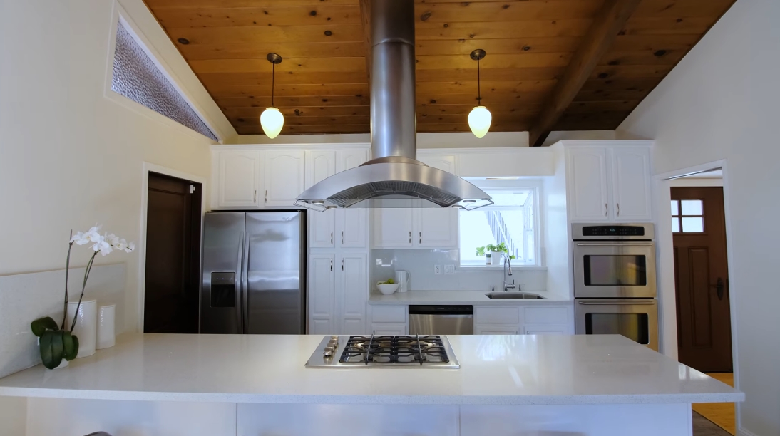 15 Interior Design Photos vs. 5444 Estates Dr, Oakland, CA Luxury Home Tour
