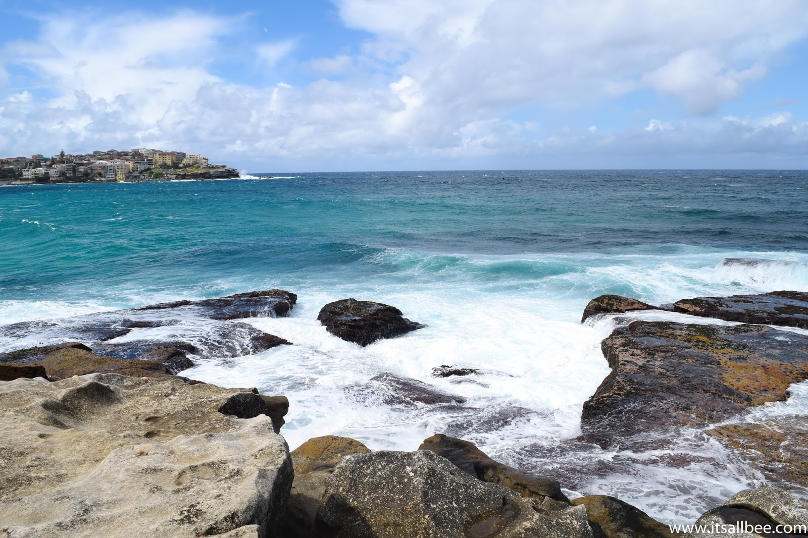 Sydney Beaches | bondi beach surfing| bondi coogee walk | bondi icebergs pool | bondi beach photos | bondi beach walk | bondi beach from sydney