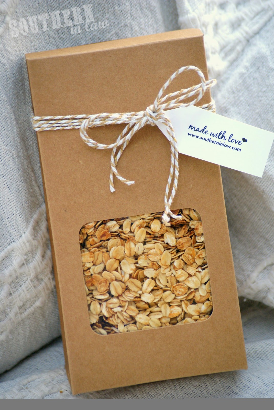 How to Package Homemade Granola for Gifting - Easy Homemade Gift Ideas How-To - Homemade Granola Gift Recipe