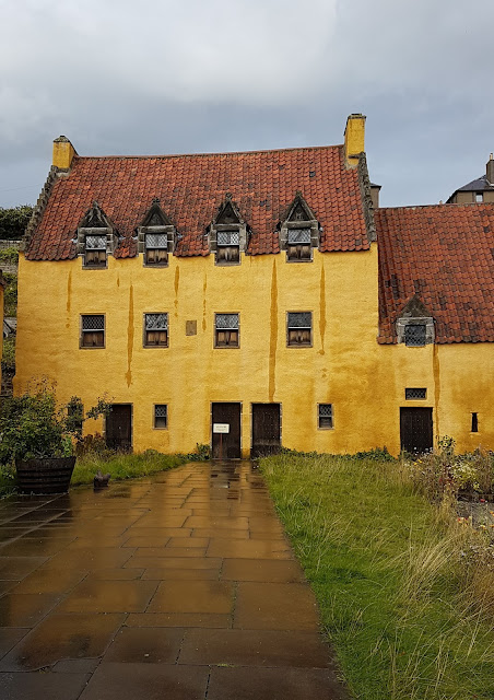 Culross abbey Culross abbey
