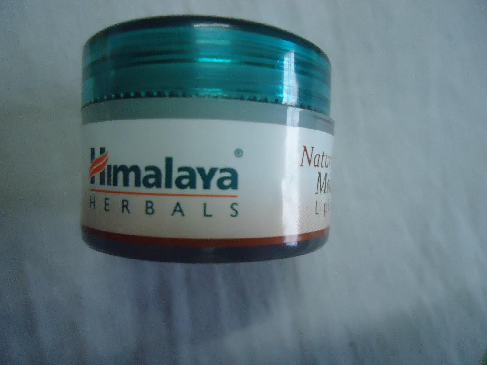 Himalaya Natural Moisurising Lip Butter Review New Love Makeup