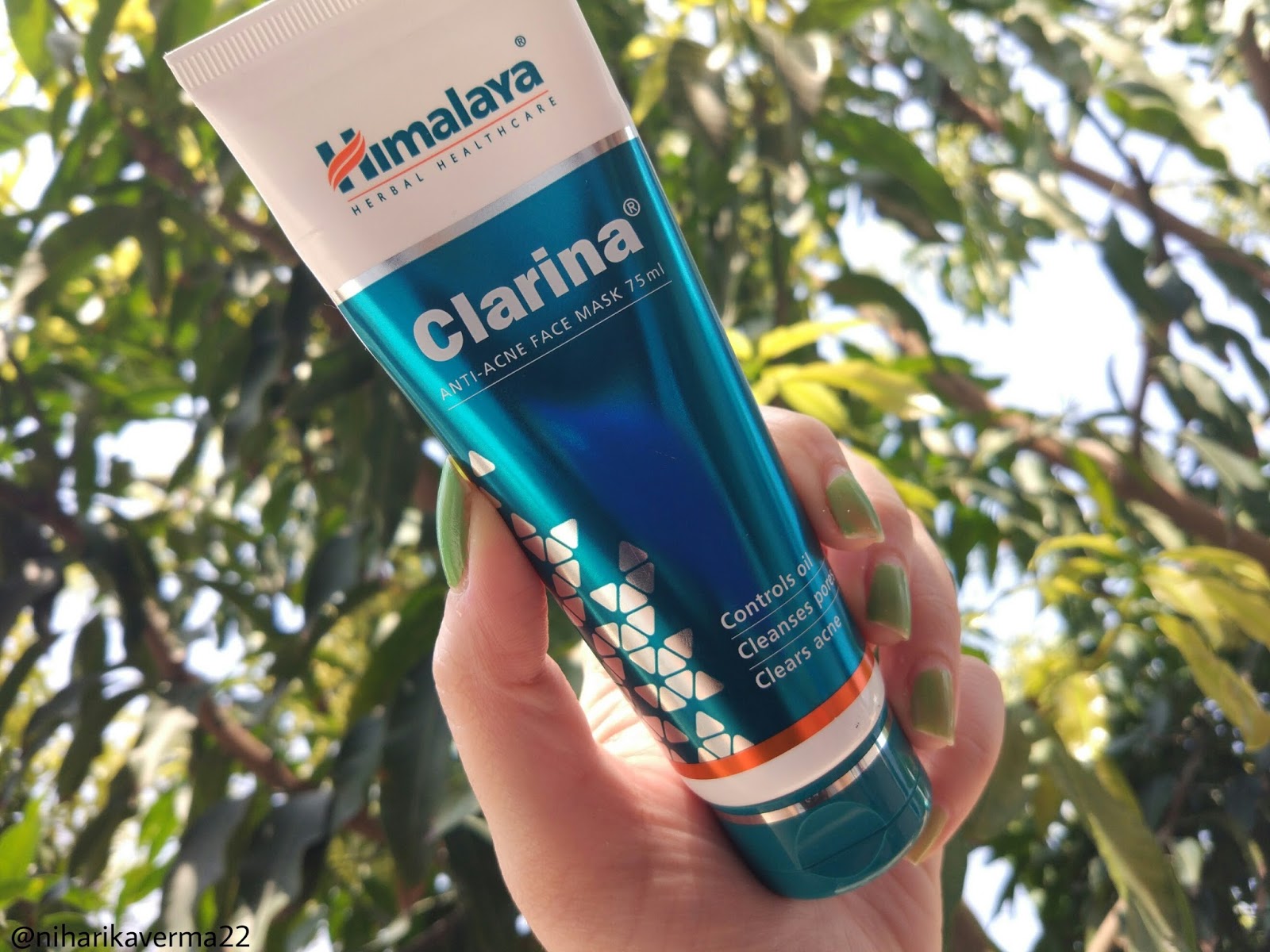 Himalaya Herbal Healthcare CLARINA AntiAcne Kit Review The Pink