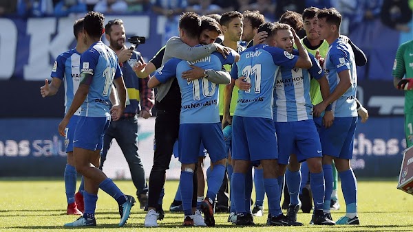 El Málaga remonta ante el Deportivo (3-2)