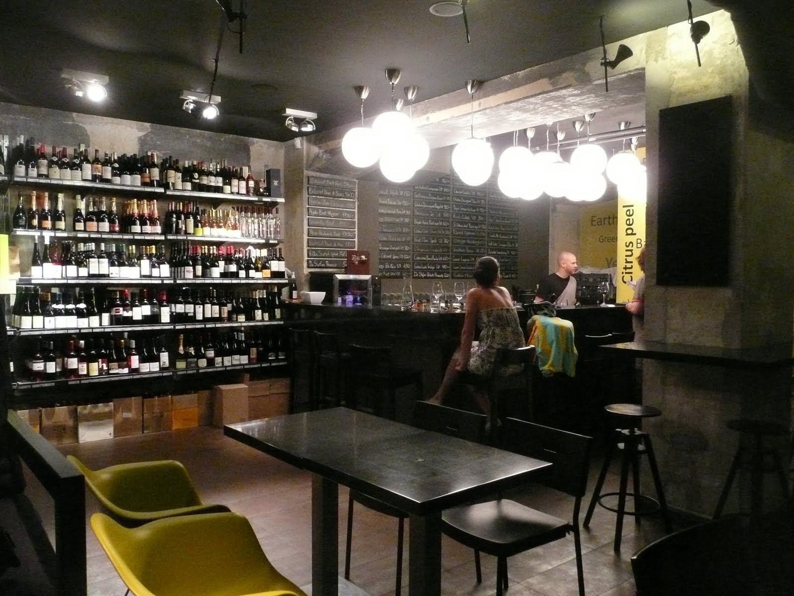 schillerwine Drop Shop Wine Bar in Budapest, Hungary