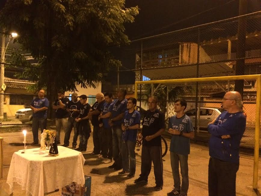 TERÇO DOS HOMENS DA PNSC PARTICIPA DO TERÇO NA PRAÇA PROMOVIDO PELOS CÍRCULOS BÍBLICOS EM 30/05/17