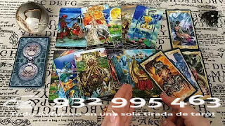 Llama ahora para una lectura de tarot. TAROT