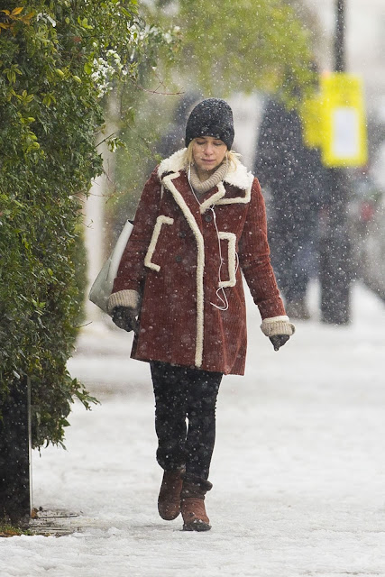Emilia Clarke Photos in Shearling Jacket Out in London - Hollywood