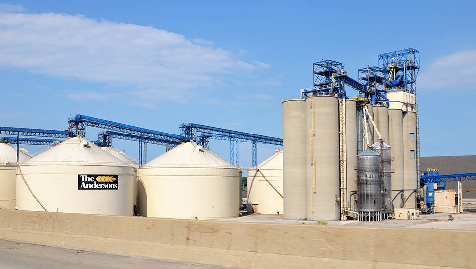 Towns and Nature Toledo, OH Andersons River Grain Elevator