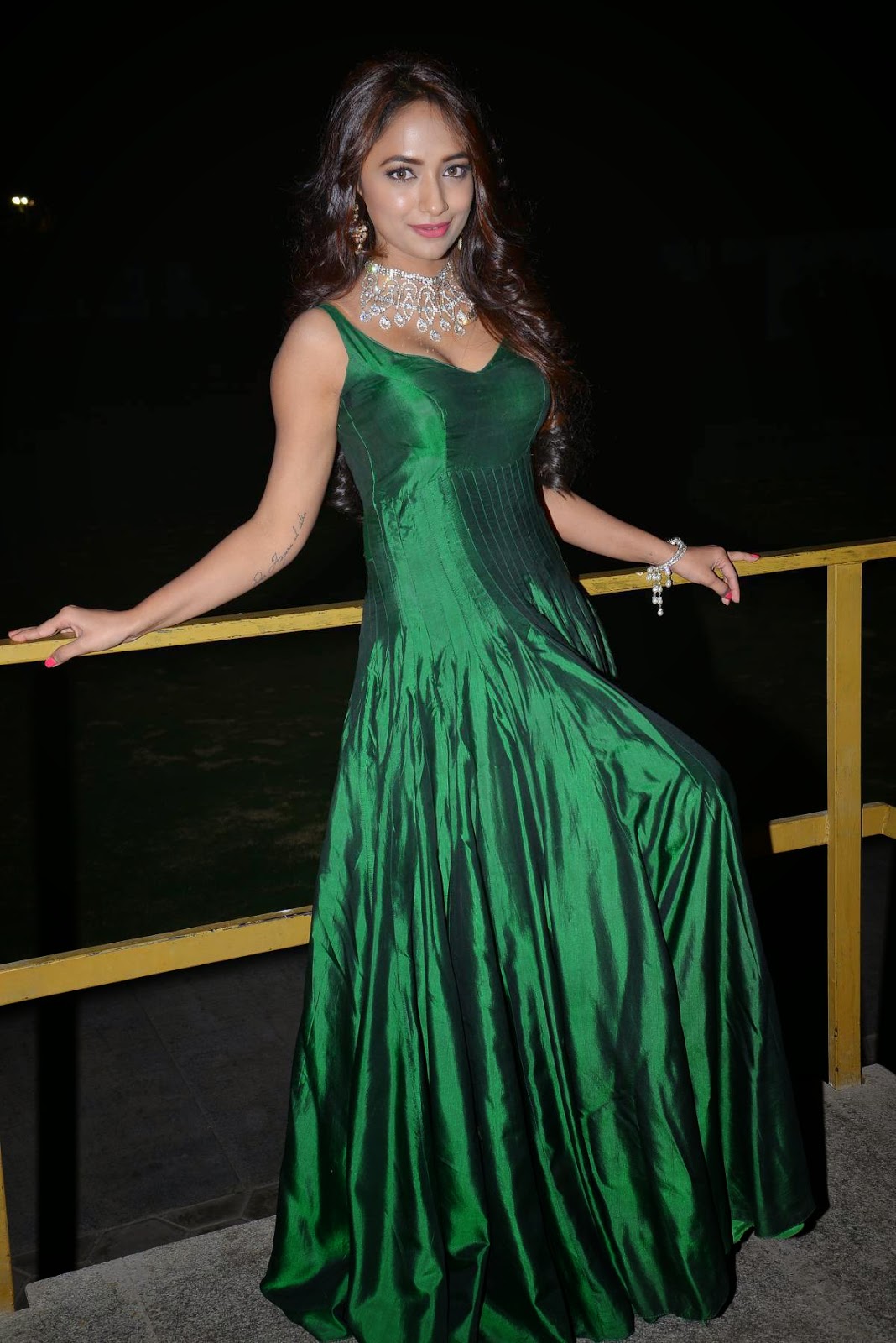 Sex Of Heroine Pranitha Subhash - Actress Jiah Stills At Hyderabad Love Story Movie Audio Launch | Indian  Girls Villa - Celebs Beauty, Fashion and Entertainment