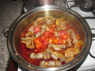 [Image: Gizzard%2Bvegetable%2Bstew%2B042.JPG]