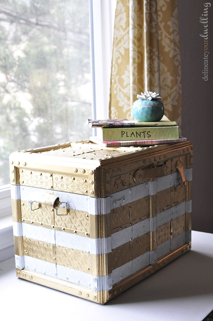 How to paint a chest, Delineate Your Dwelling #update #chest #trunk #paint #storage