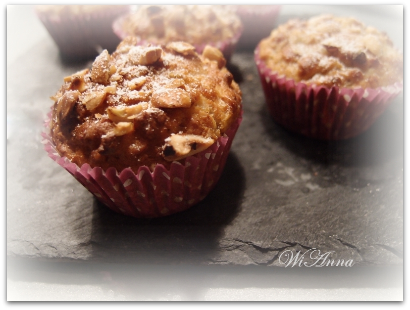Hier wird mit Liebe gekocht: Haselnuss-Birne Muffins Hier wird mit Liebe gekocht: Haselnuss-Birne Muffins