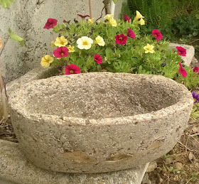  Vaso ovale con inserti in vera pietra