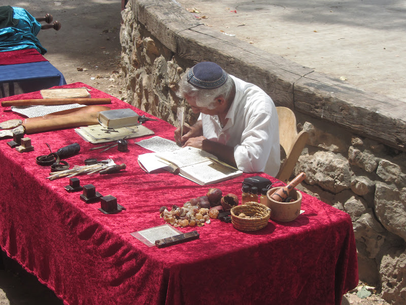 Huntsmans in the Holy Land: Neot Qedumim