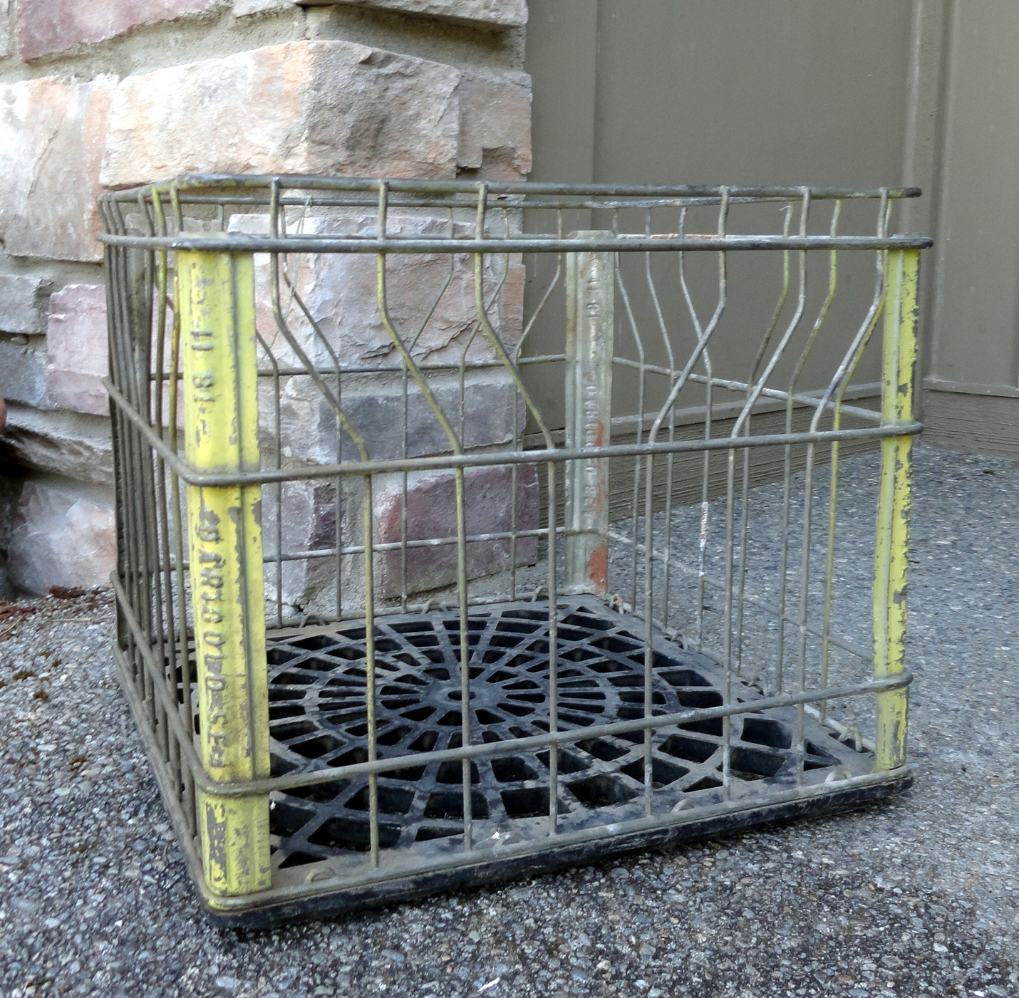 Garage Sale finds Friday Edition 59