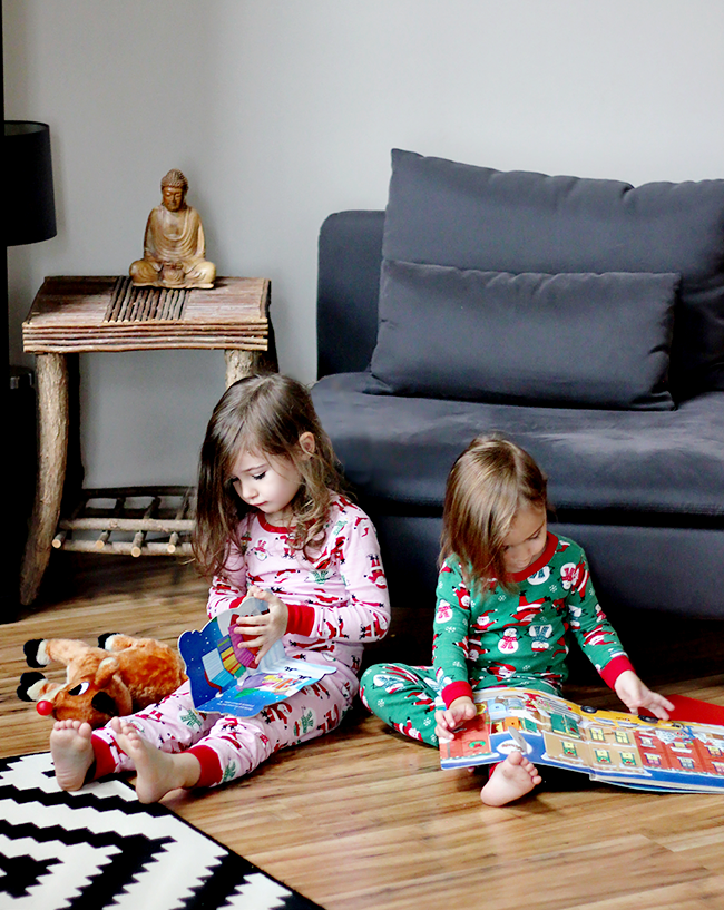 8 Low-Key Ways to Enjoy the Holidays With Your Kids