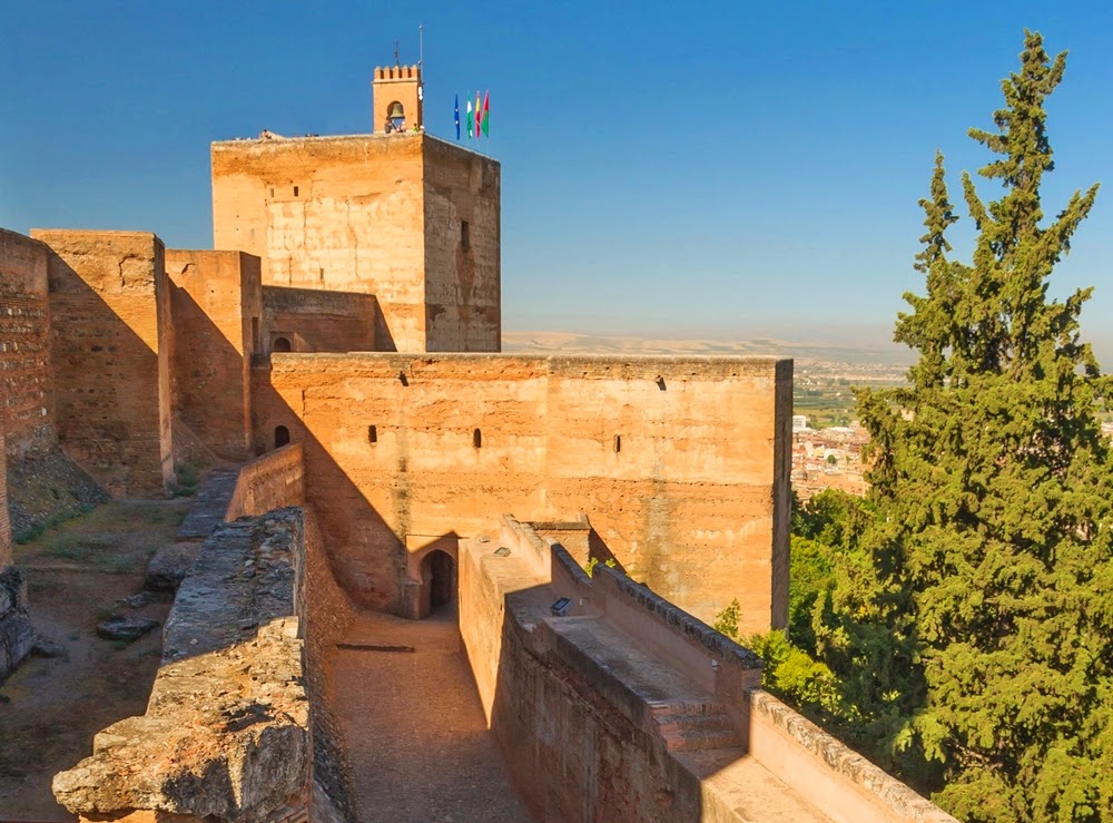 Que ver en Granada Torre de