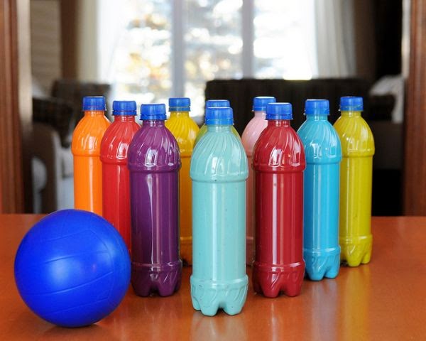 Juego de Boliche de Botellas de Plastico