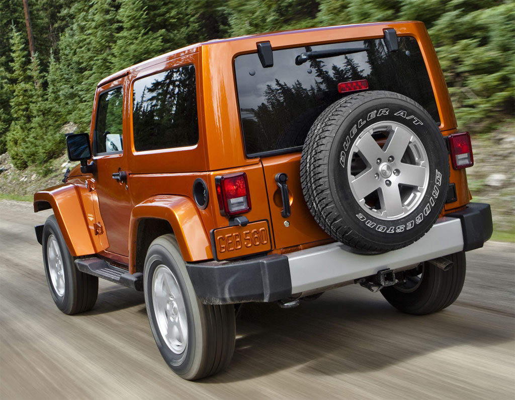 Kendall self drive: 2011 Jeep Wrangler Review