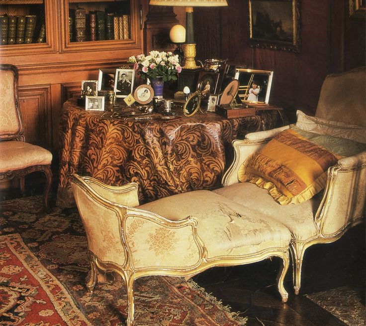 Duchess clearance chaise lounge