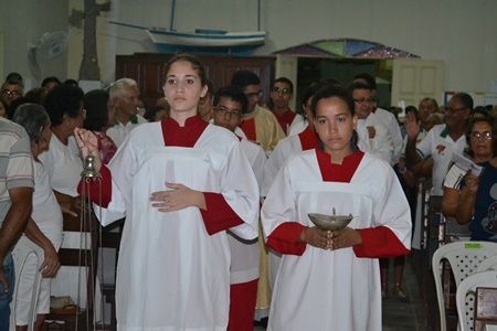 OS PARABÉNS DO PADRE JOÃO BATISTA E MISSA NA CAPELA DE SÃO PEDRO