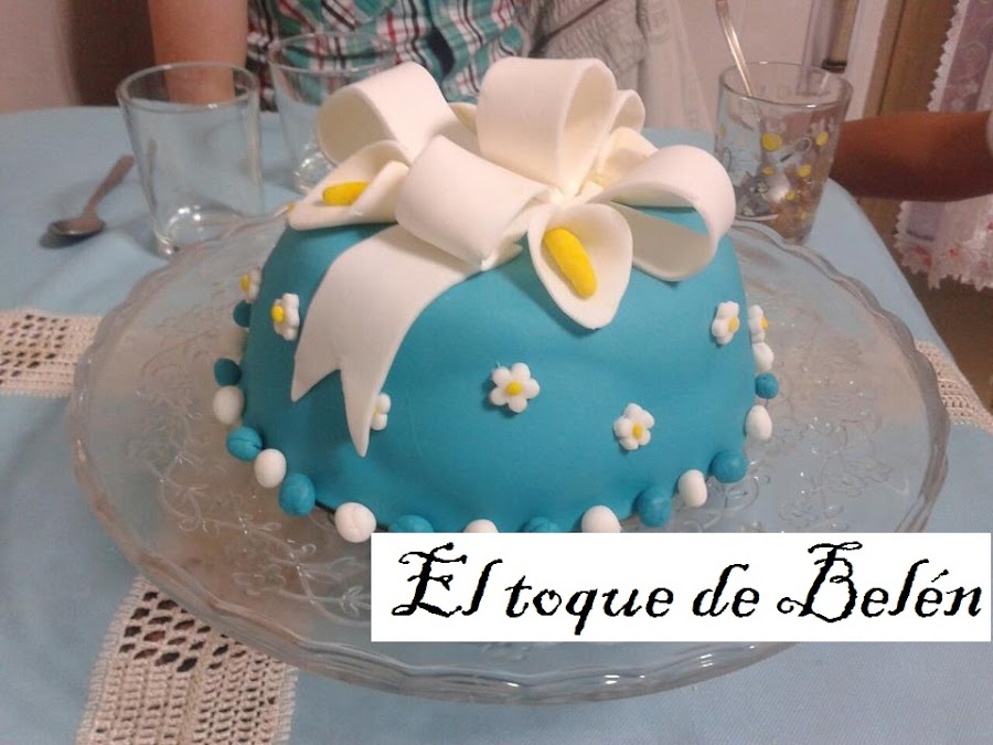 Como cubrir una tarta con fondant